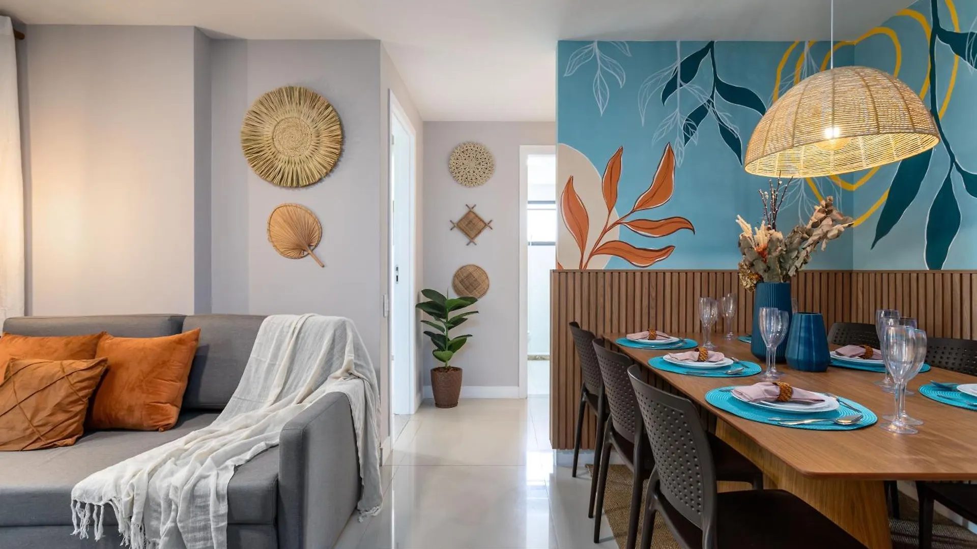 Praia dos Anjos Beach Club Condo: 2BR, Pool, 24/7 Security Arraial do Cabo 0*,  Brazil