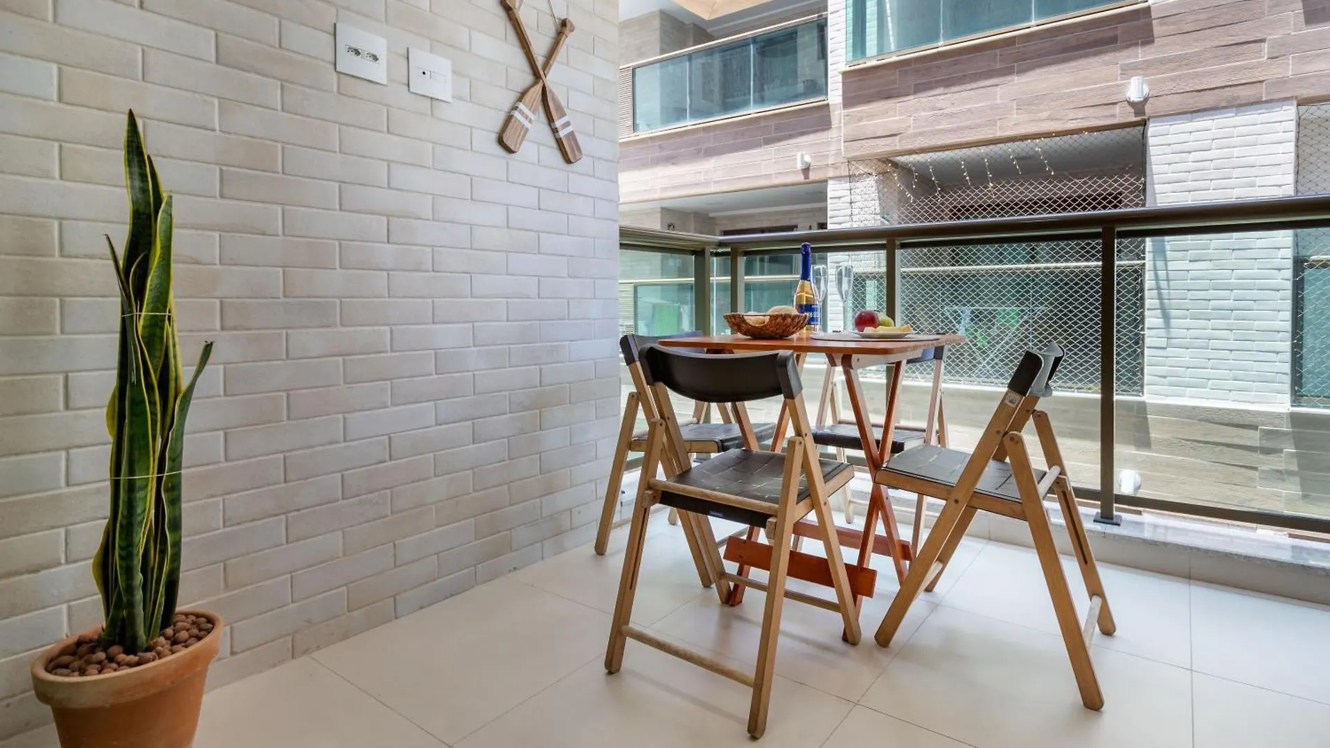 Praia dos Anjos Beach Club Condo: 2BR, Pool, 24/7 Security Arraial do Cabo Brazil
